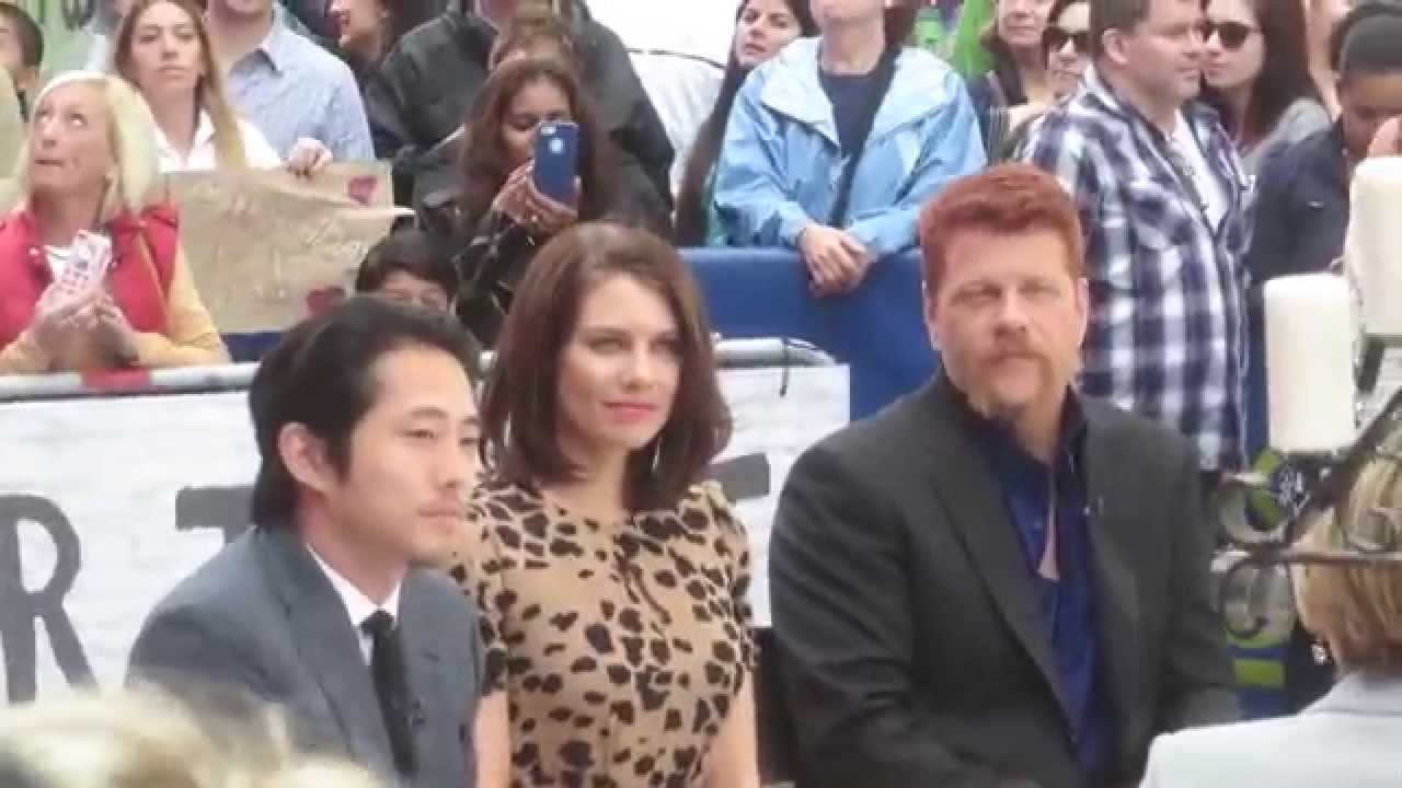 Walking Dead stars' Lauren Cohan, Steven Yeun & Michael Cudlitz on GMA