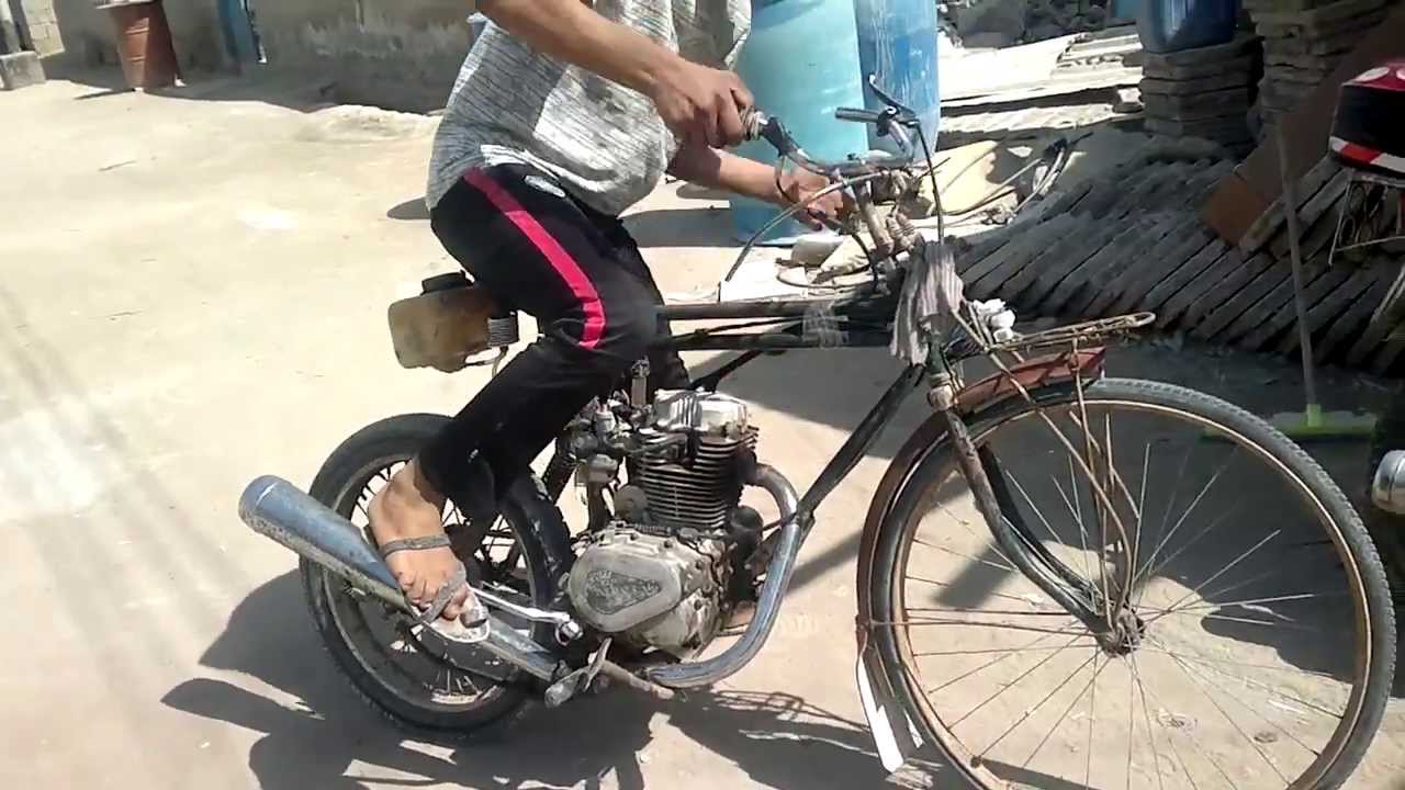 شاب عراقي من ابو الخصيب يحول الدراجه الهوائية إلى ناريه