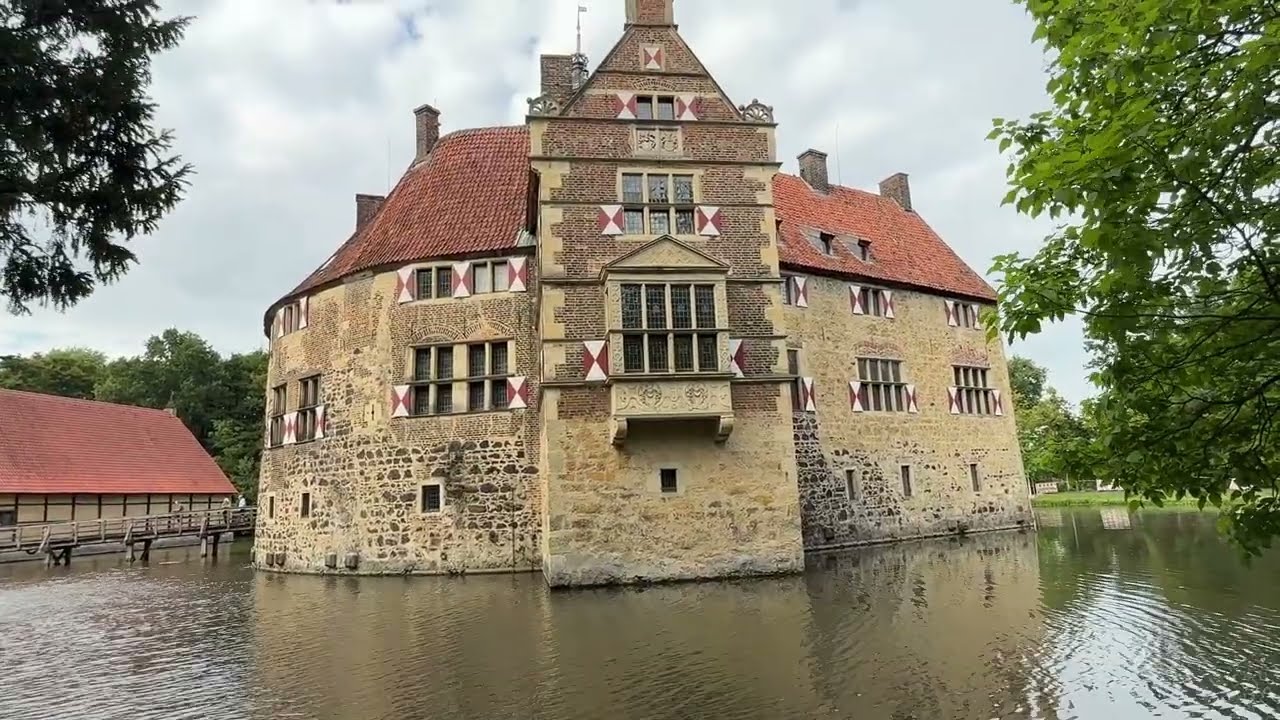 🇩🇪 L&uuml;dinghausen] 