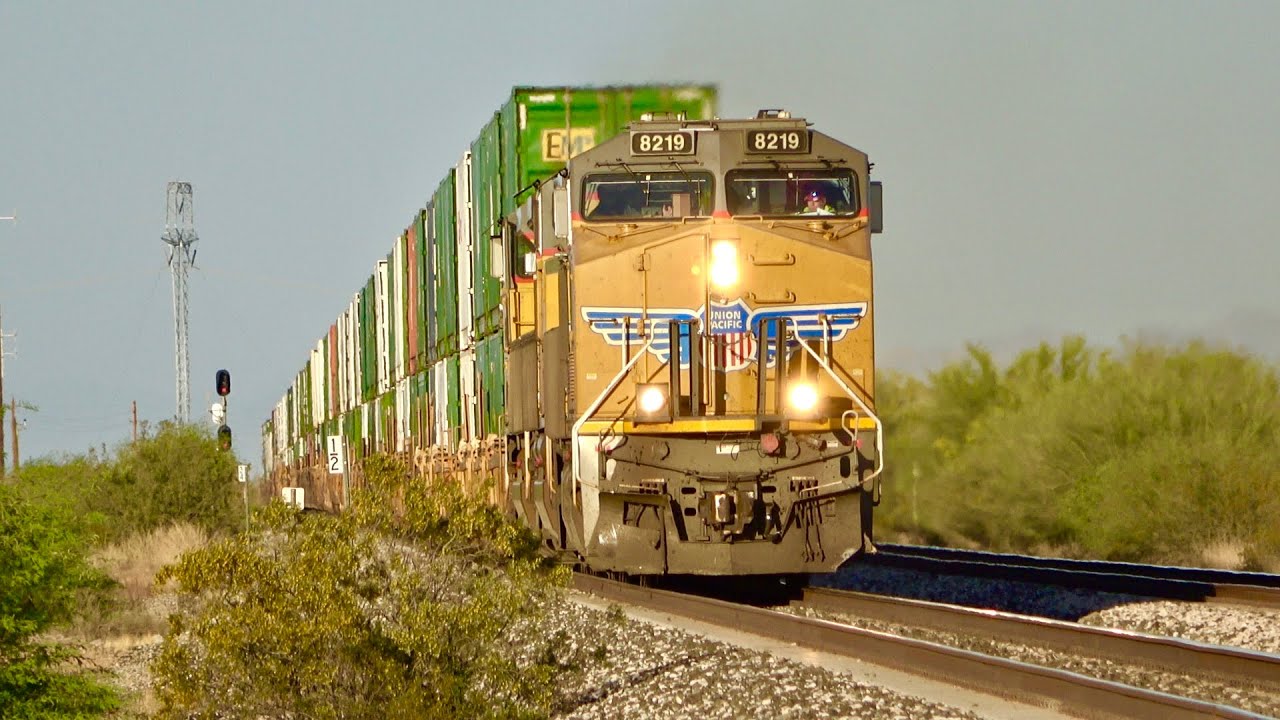 (4K) Railfanning high speed trains on the UP Gila sub day 3 4-9-21