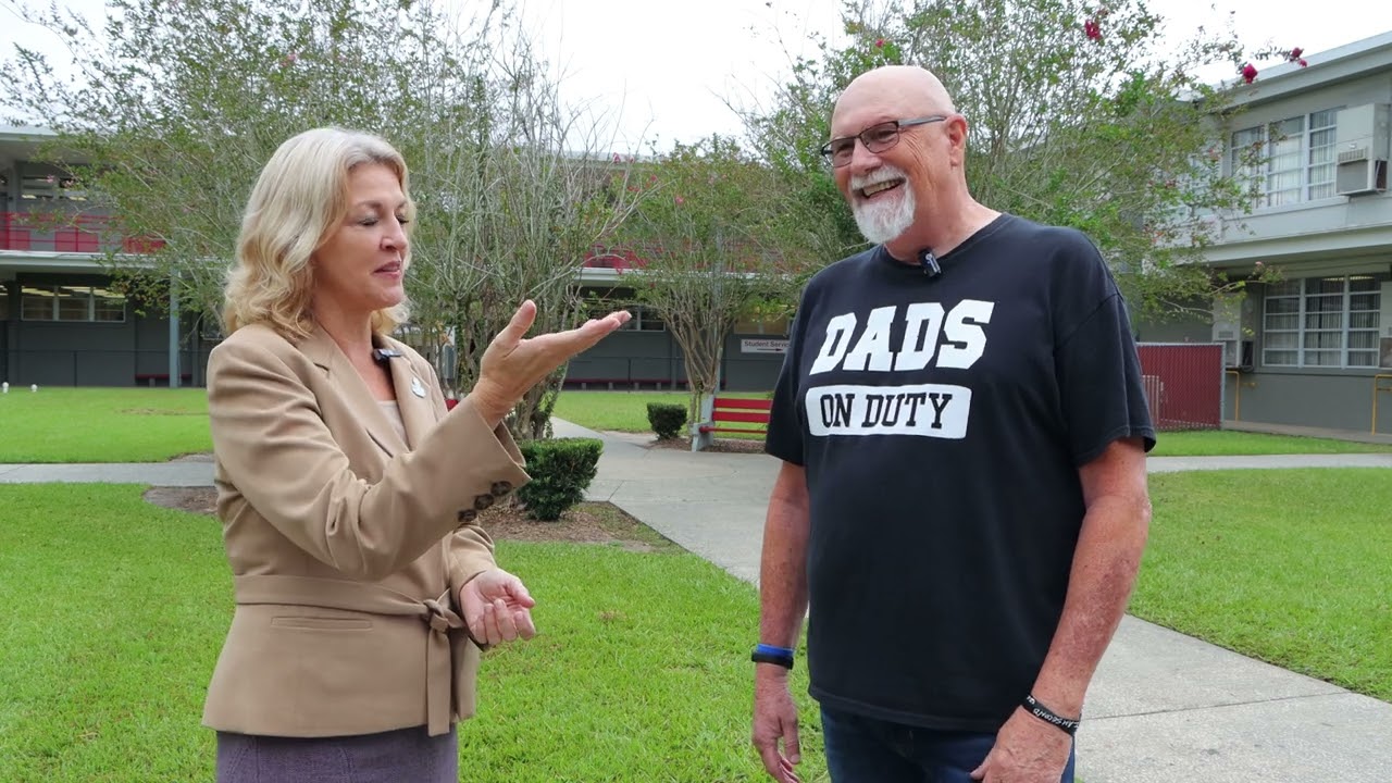 Superintendent's Weekly Wrap-Up October 6, 2023 || Dads on Duty @ Fort King Middle School!