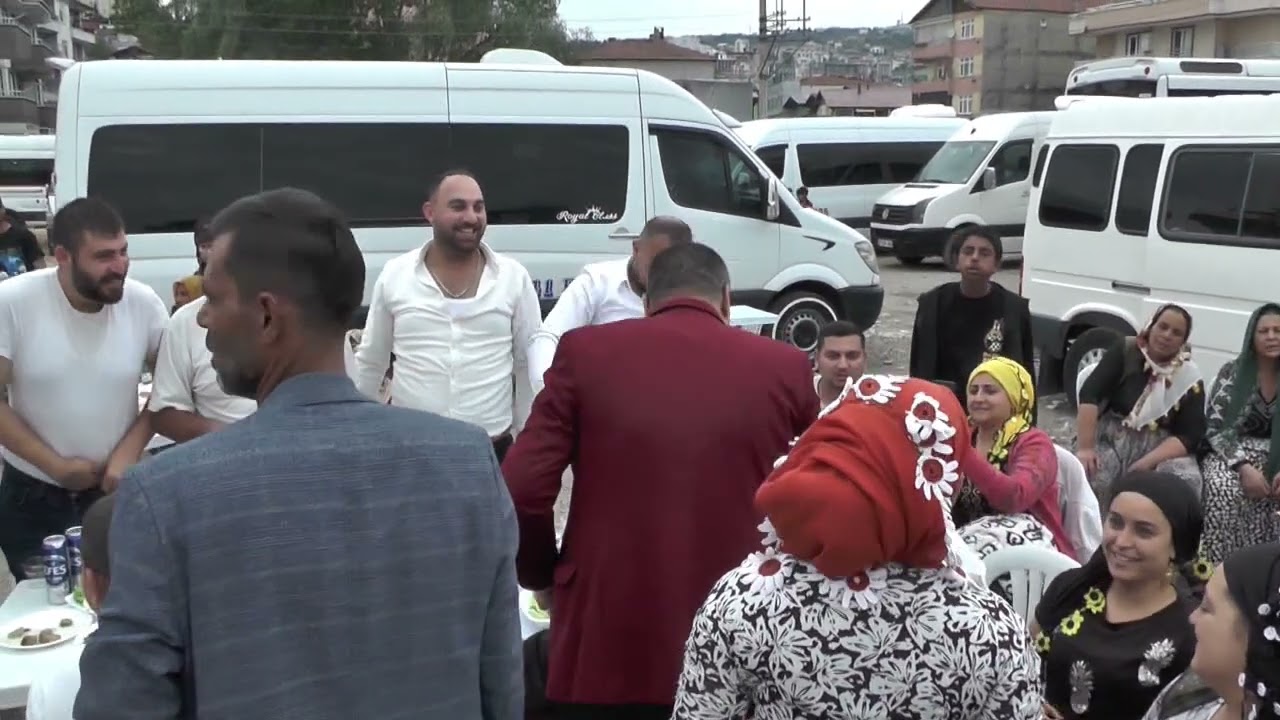 HASAN İNCEDEMİR***İZMİT ROMAN DÜĞÜNLERİ