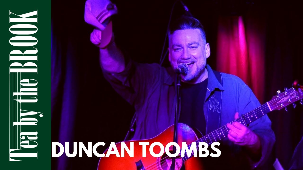 Duncan Toombs - Leona (Live) @ Tea By The Brook
