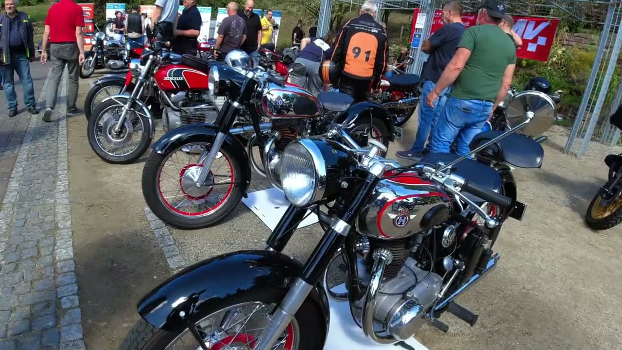 Motorrad-Oldtimer Treffen an der Erlenbachhalle am 06.09.2025