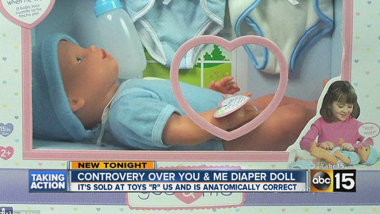 ВНИМАНИЕ: Компания Toys R Us продает анатомически правильную куклу-мальчика.