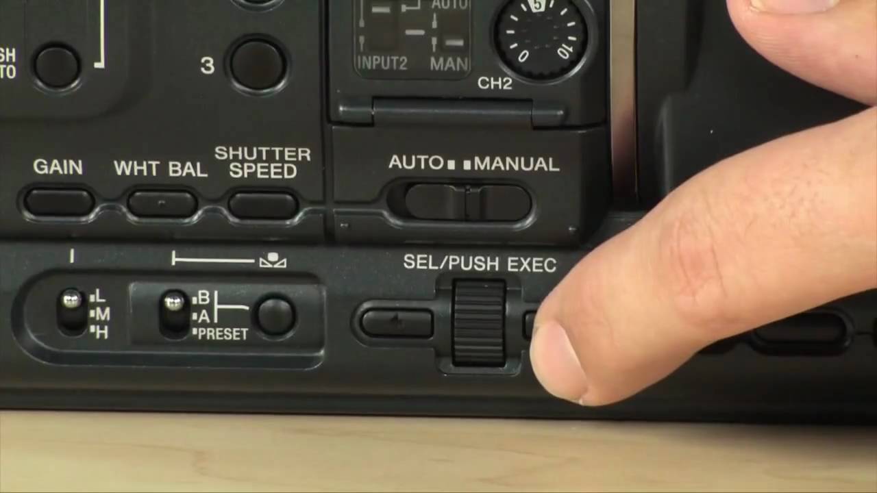 Sony HDR-AX2000 AVCHD Camcorder