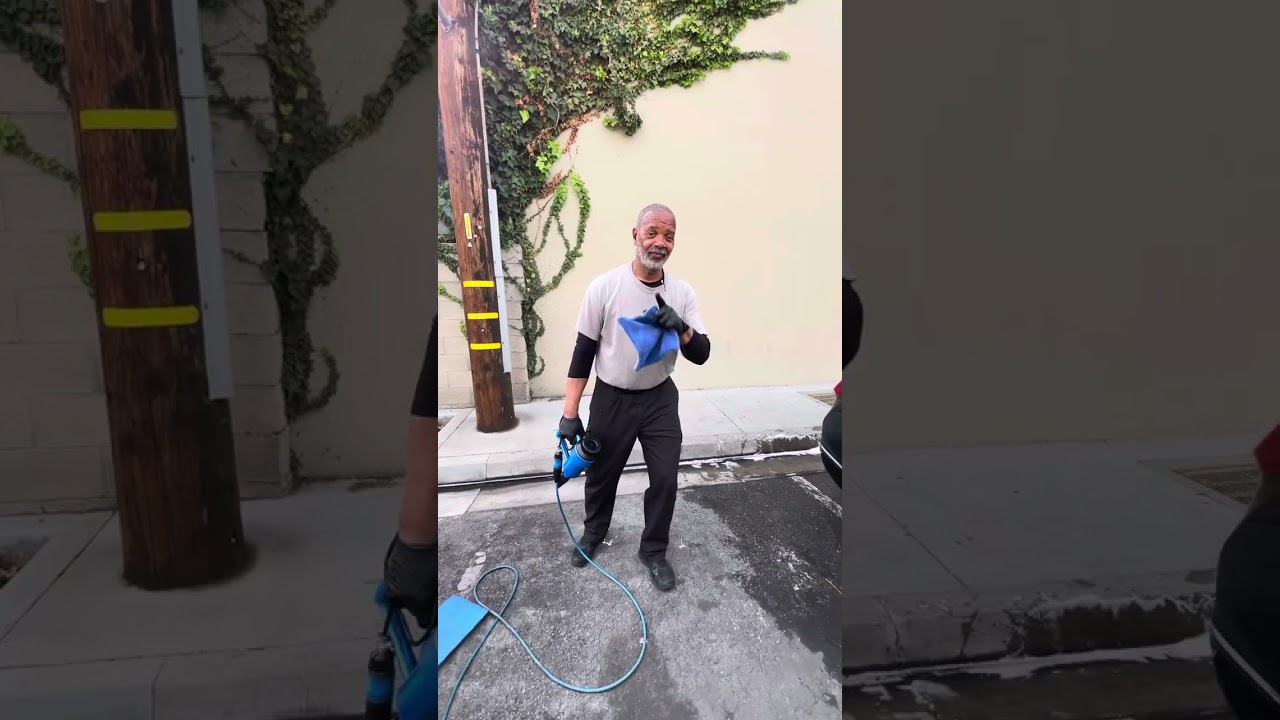 OG Detailer sharing his wisdom and is working this BMW Alpina emerald green.