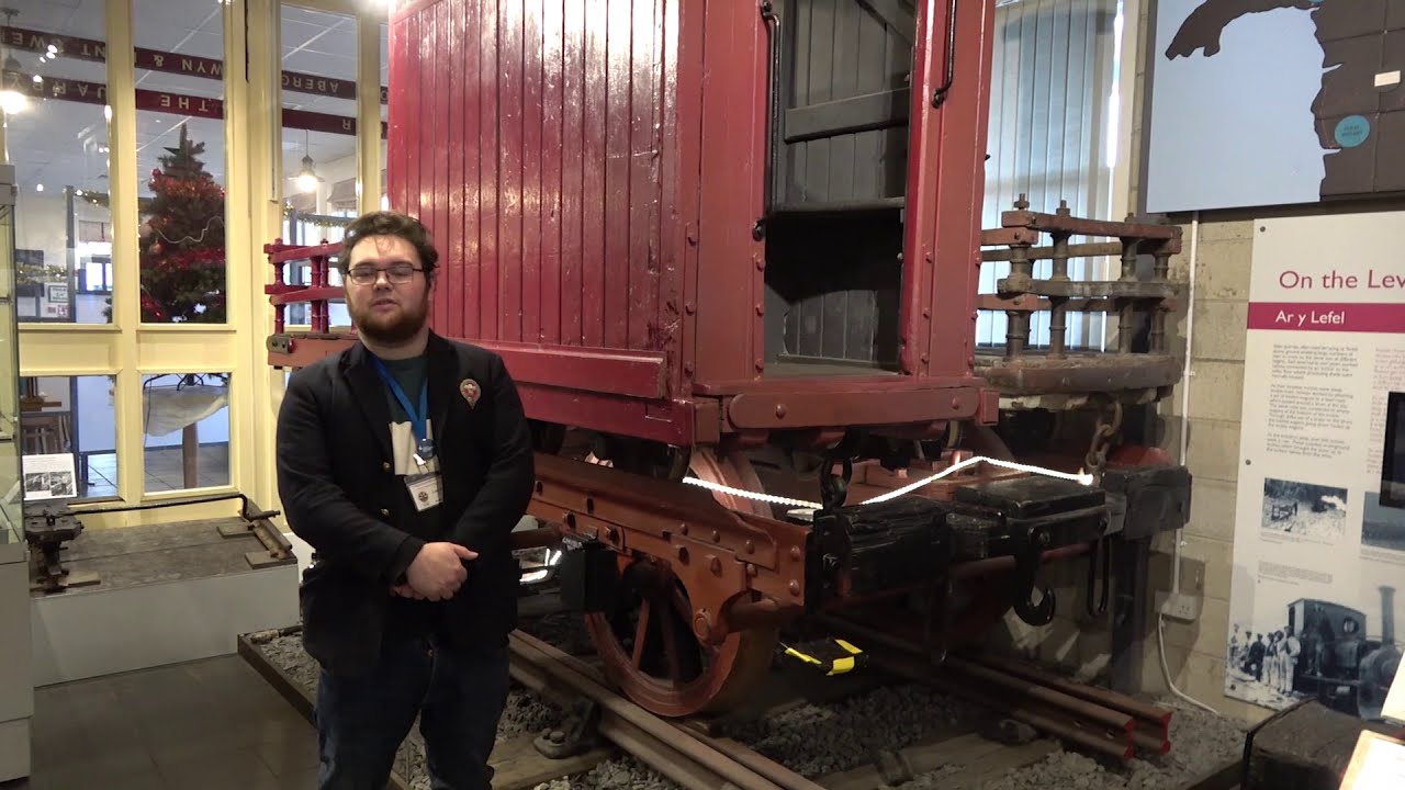 #13 - Padarn Railway Host Wagon