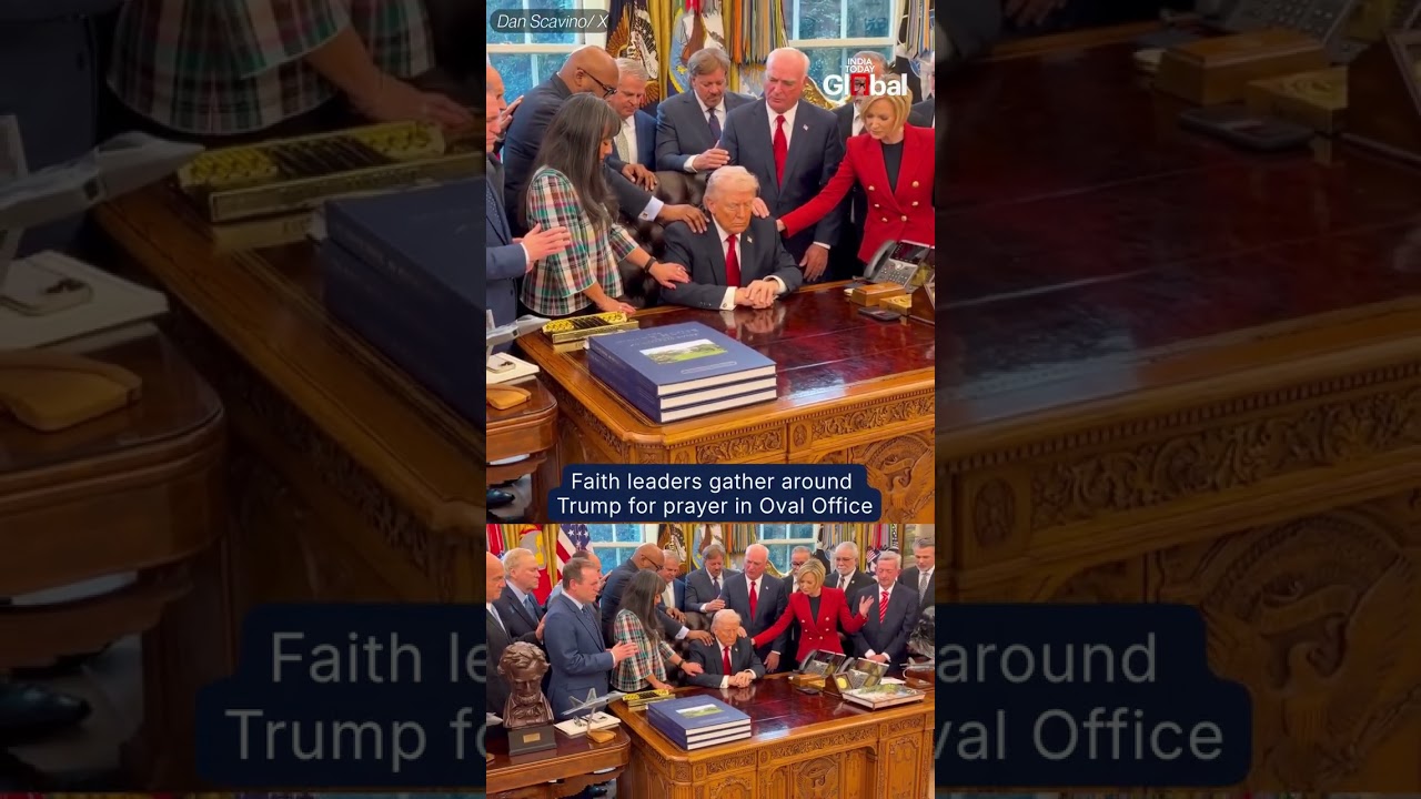 Donald Trump Prays with Evangelical Leaders in the Oval Office at the White House #trump  #shorts