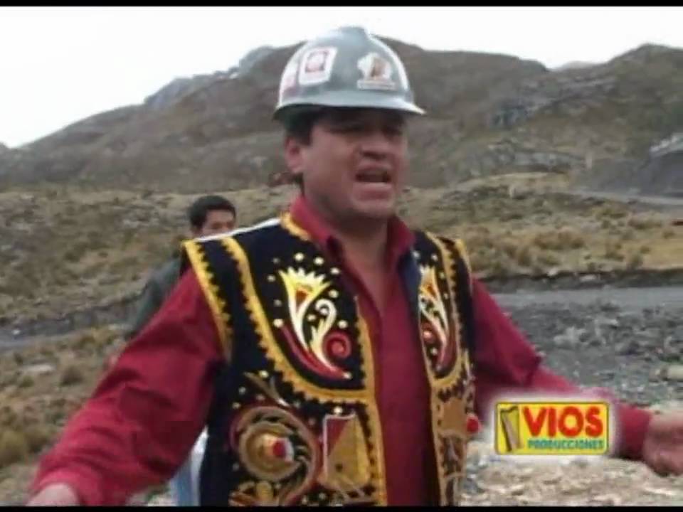 fernando villanueva - perforando la roca dura