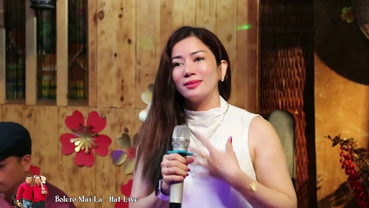 LK : Con Đường Xưa Em Đi & Xin Thời Gian Qua Mau | Thu Hương Bolero Mái Lá Hát Live