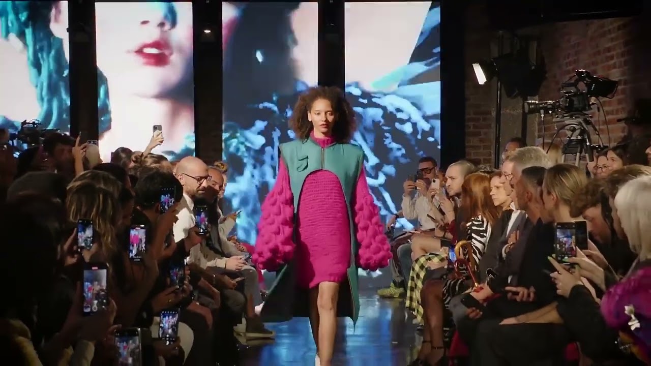 DISRUPT DISTORT • Istituto Marangoni London Fashion Show 2023