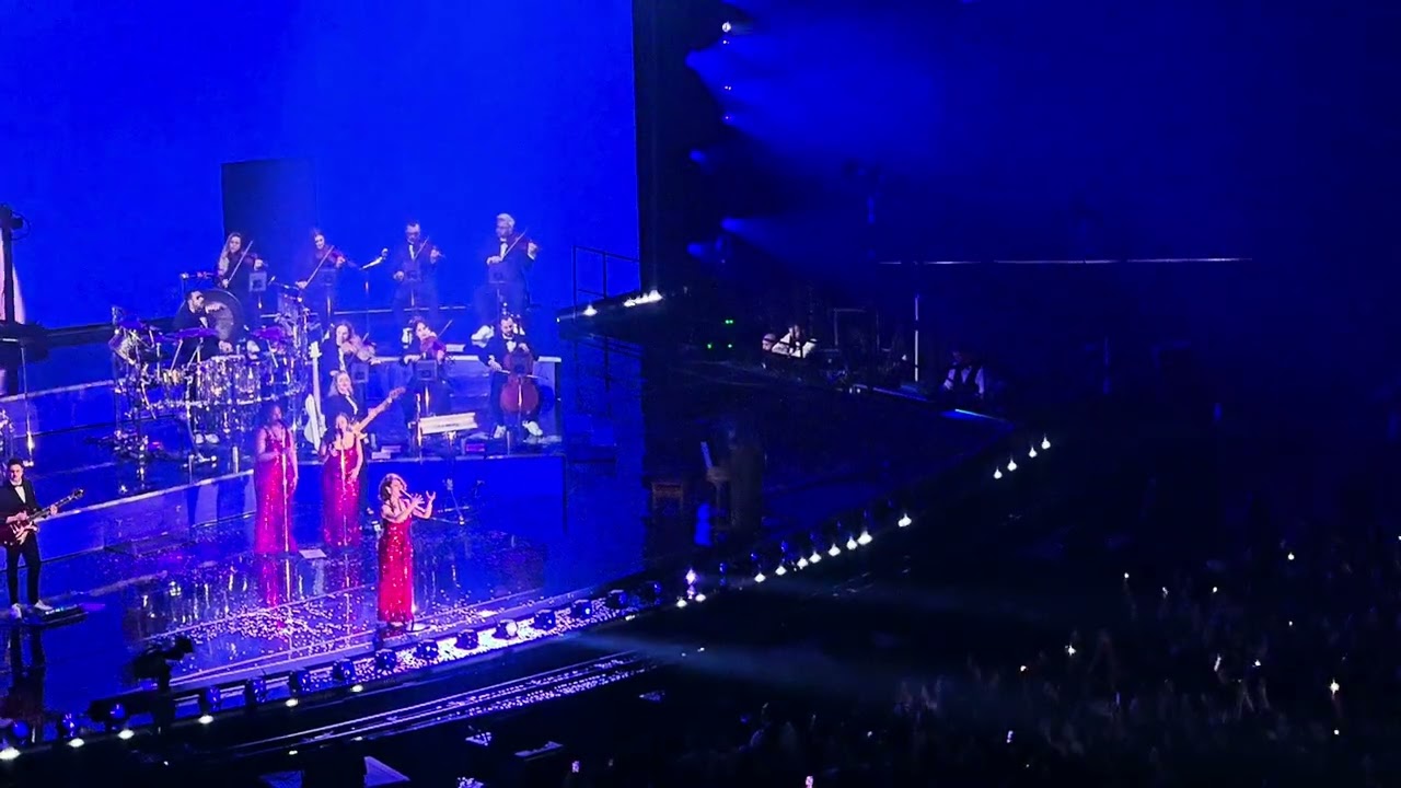 Raye 😍 Live Paris Bercy le 15 février 2026 