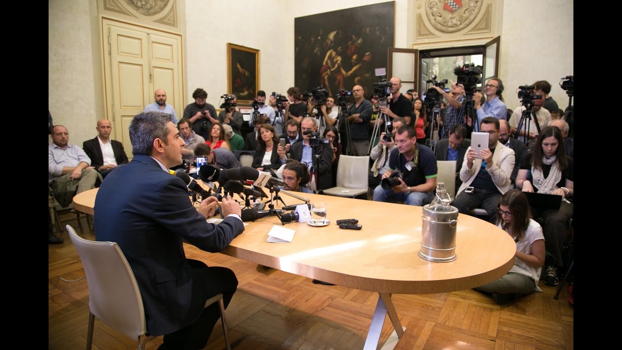 Conferenza stampa del Sindaco Pizzarotti. Parma, 3 ottobre 2016