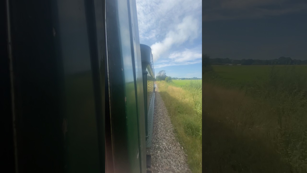 Whitewick hall barks uphill #train #steamengine #steamlocomotive #steamenginetrain