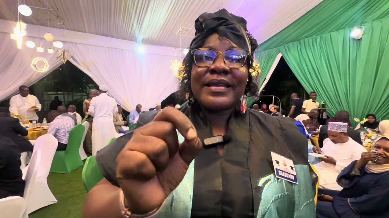 NAMEERE YETONDEDDE FULL FIGURE, HAM NE ANITA AMONG BABAKAKANYIZA