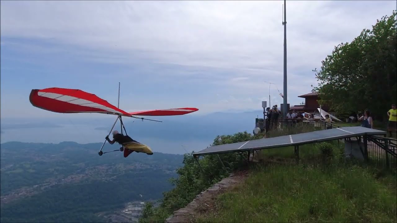 Sasso del Ferro decollo deltaplano pedana