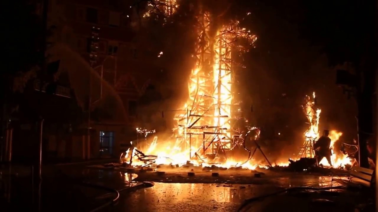 CREMÀ FALLA SUECA-LITERATO AZORÍN 2017