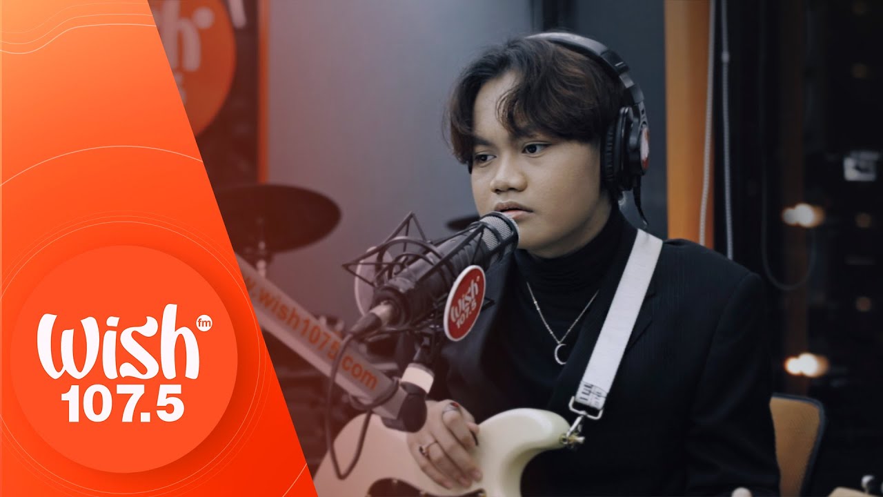 Ace Banzuelo performs &ldquo;Muli&rdquo; LIVE on Wish 107.5 Bus