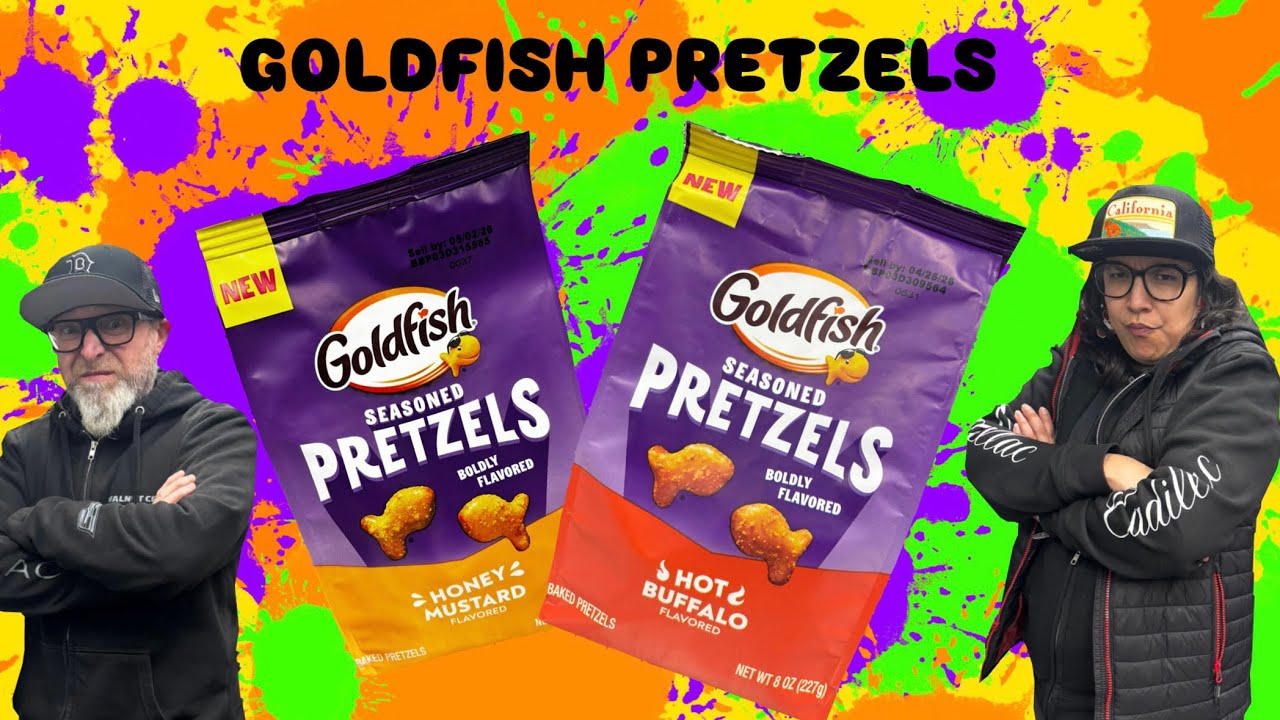 New Goldfish pretzels flavors! We try Hot Buffalo and Honey Mustard #goldfish #snacks #review 