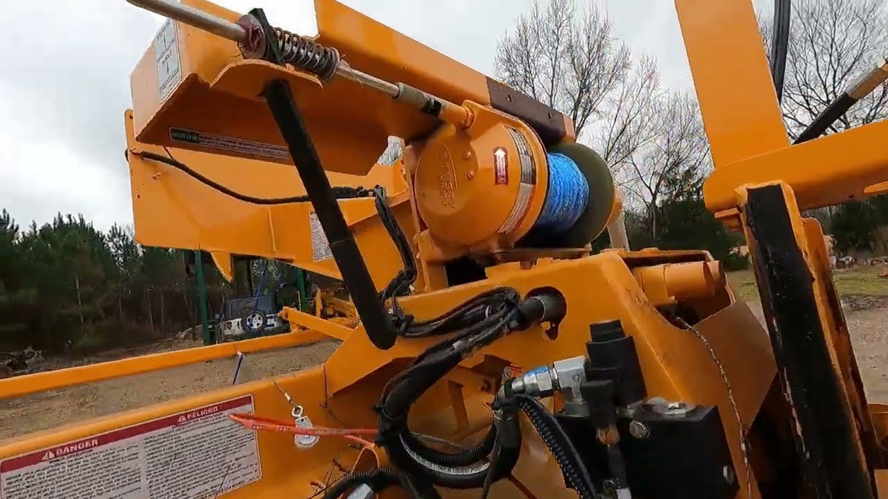 Bandit wood chipper | testing the winch under load