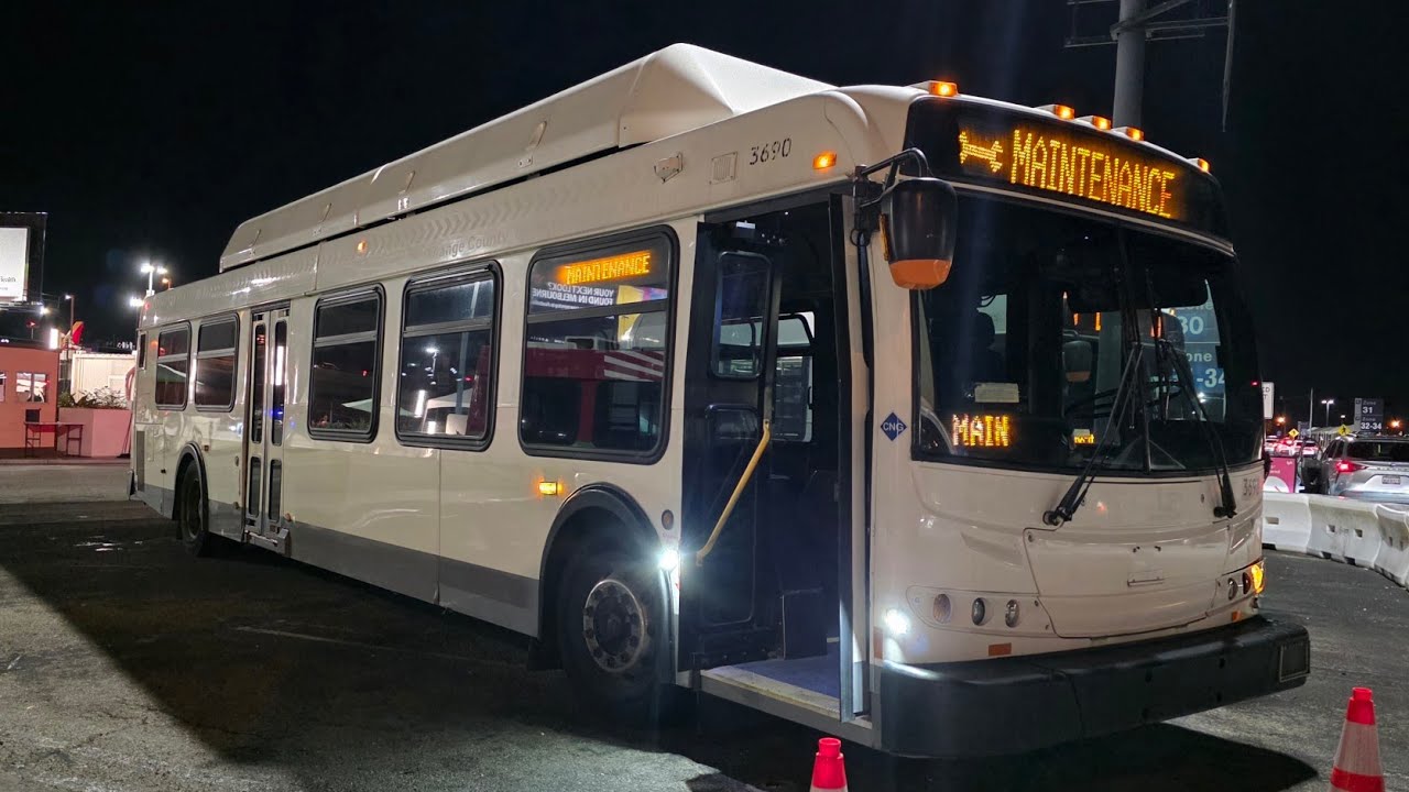 LA Charter Bus Lines 2007 New Flyer C40LFR #3690
