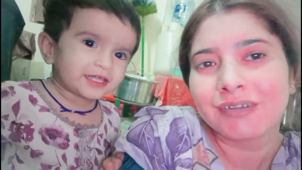 Rat k 11 bjy humen Bhouk lag gai gr main kuch ni tha khne ko 🙁| Ayra ko b bhouk lag gai 😄