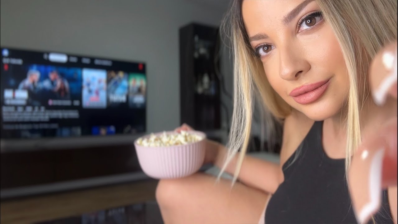 BENİMLE FİLM İZLERKEN UYUYAKALMIŞSIN 🙈 TÜRKÇE ASMR