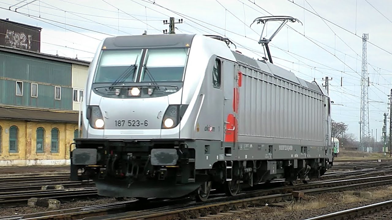 Trains at Rákos, Budapest on the 9th of December 2018 / Vonatok Rákoson
