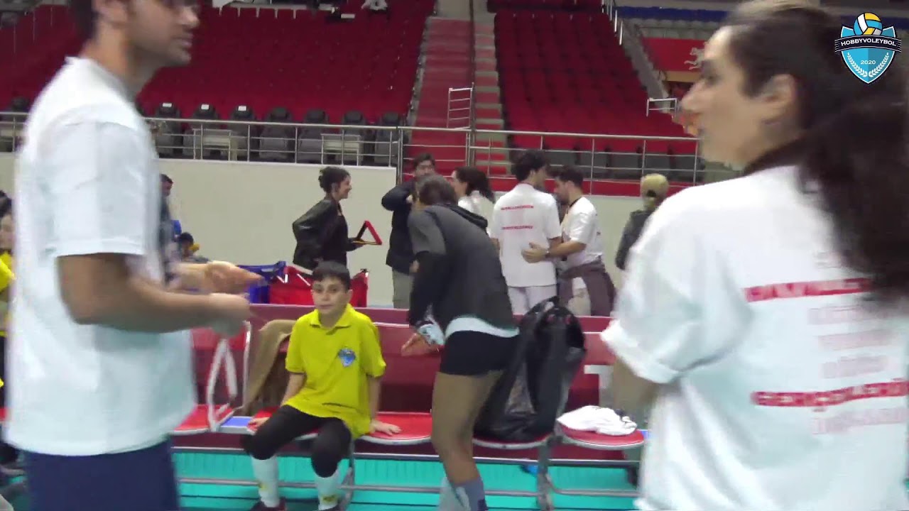 CANLI YAYIN | Hobby Voleybol İstanbul Şampiyonlar Ligi Final Maçı