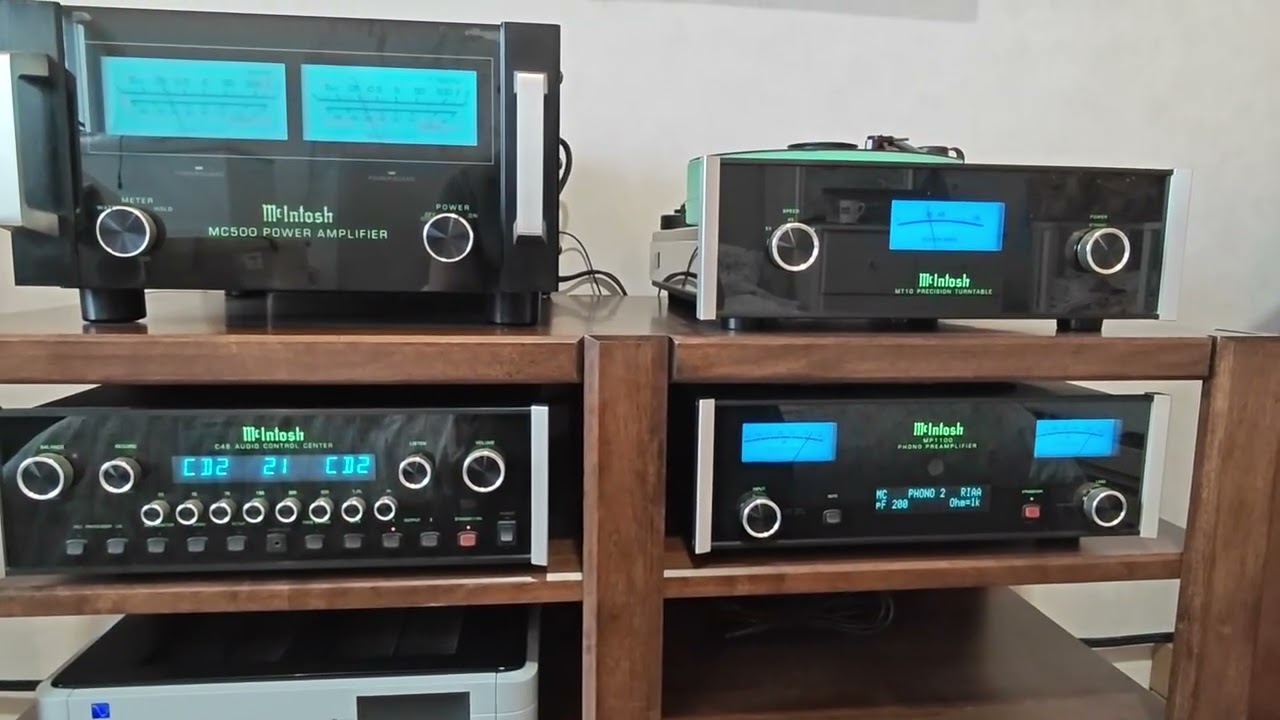 McIntosh MC500 & McIntosh C46 & McIntosh MP1100 & McIntosh MT10 & Visaton Monitor 890