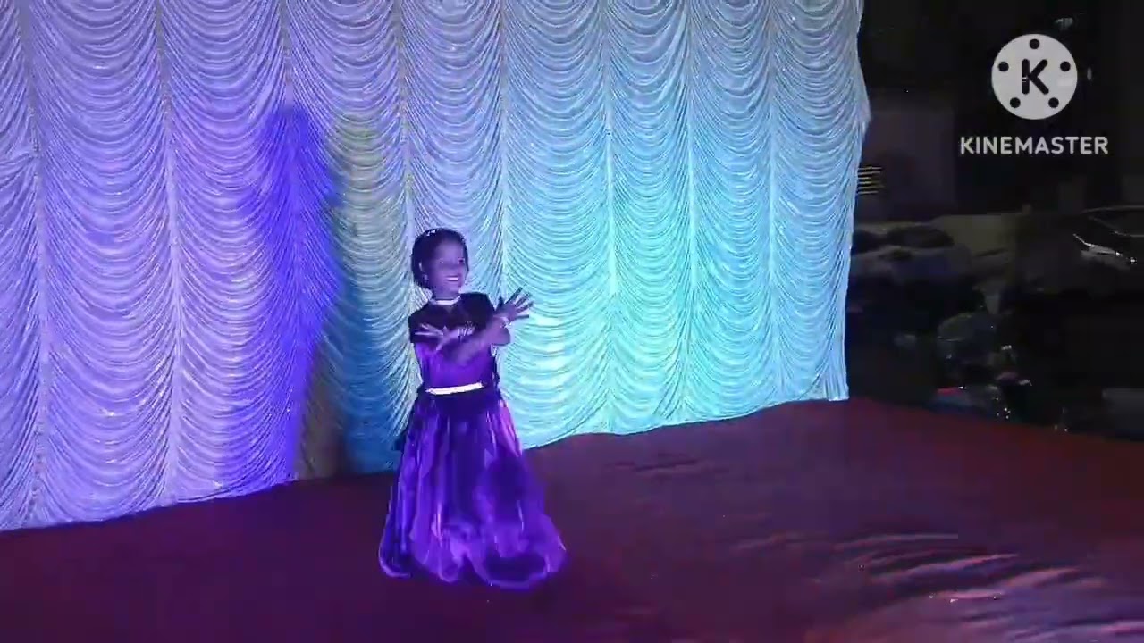 Snehals dance/kaali bindi+cham cham cham