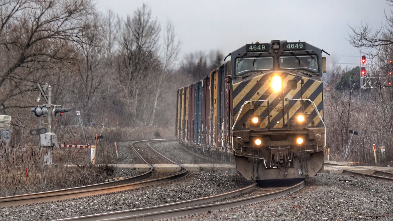 (4K!) BCRAIL LEADER!!! BCOL 4649 Leads CN A450 at Richmond Hill GO!!!