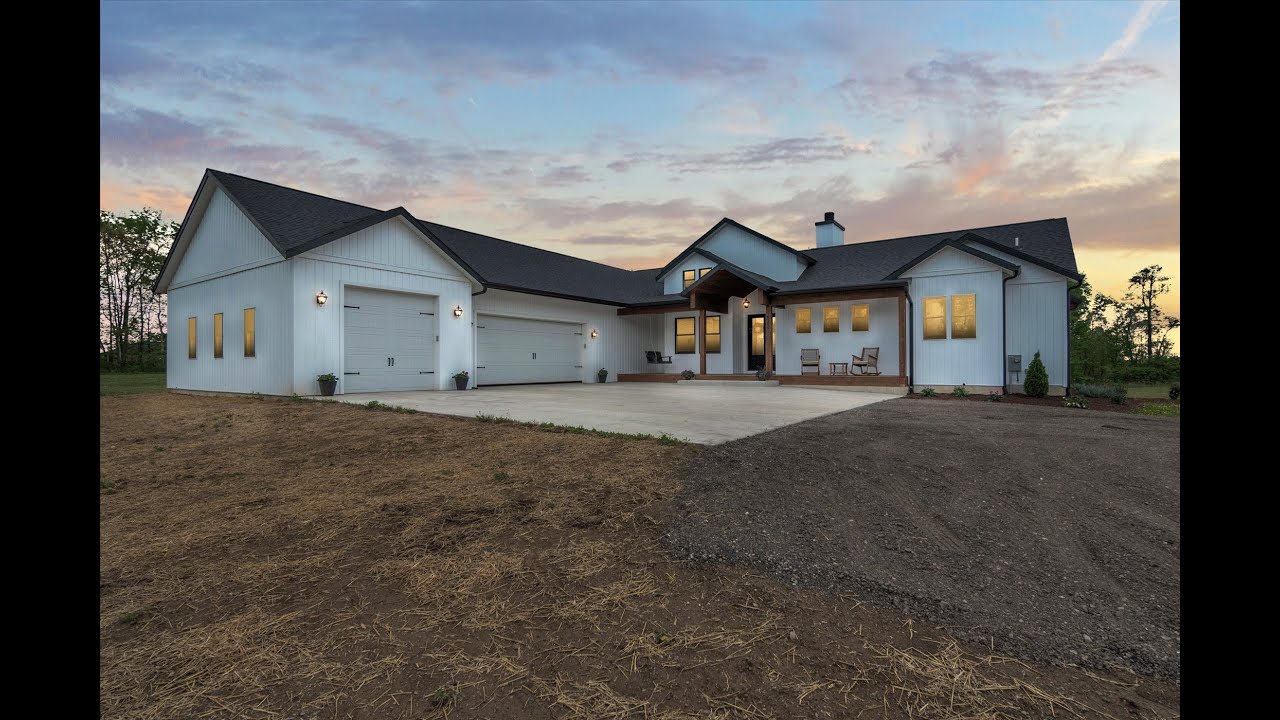 6100 Hartland Road, Fenton, Mi
