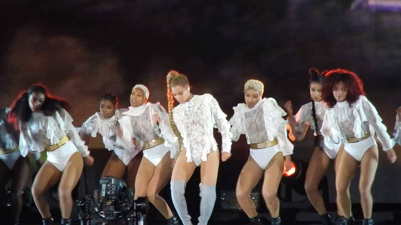 Beyoncé - Hold Up/Countdown (12.07.16 Düsseldorf) HD