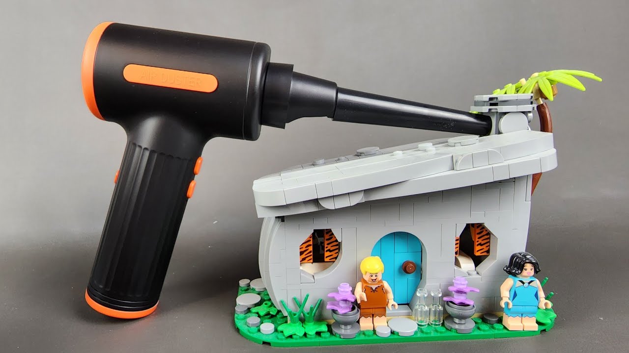 Reesibi Air Duster To Clean Your Lego Displays.