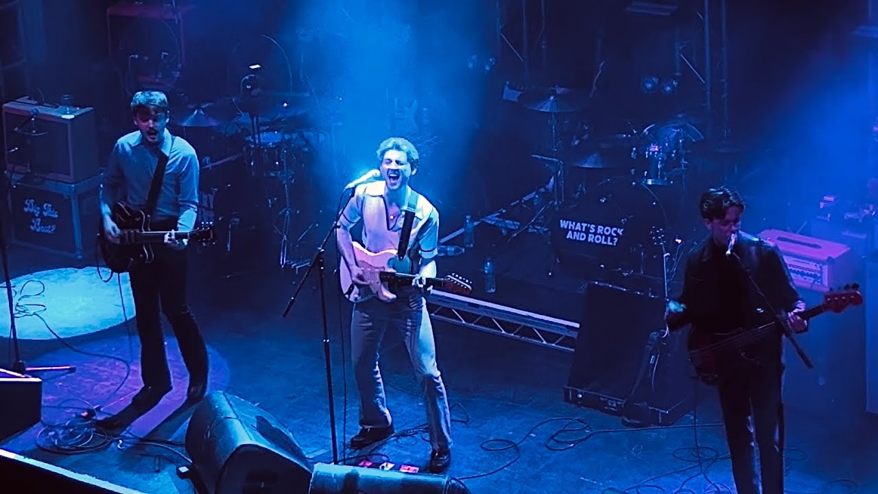 The Clause - Forever Young. Live at O2 Academy, Leeds. 26/11/2022. 