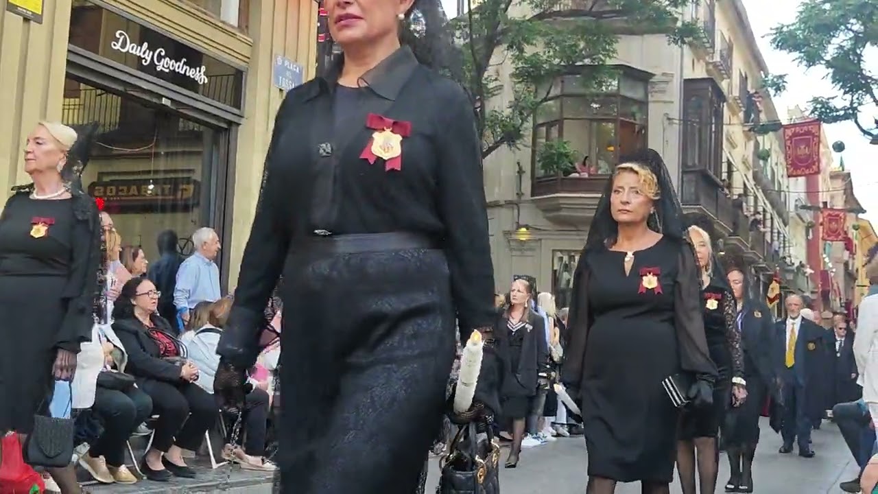 Clavariesas Procesión Virgen de los desamparados Valencia 2024