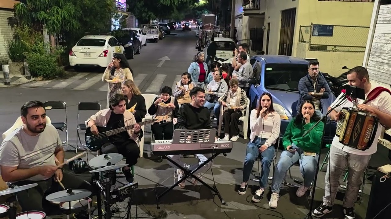 Maria quiero sentir tu presencia. Ministerio de música Católica ID Sounds 