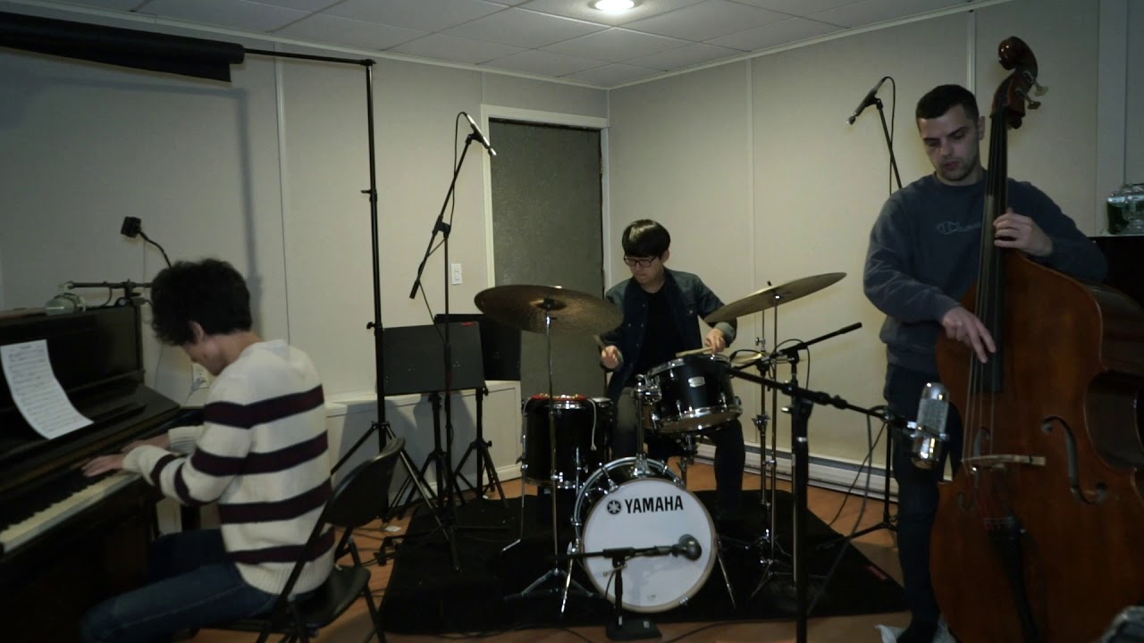 Yes or No - Jihyung Hong Jazz Trio || Wayne Shorter Cover || Berklee