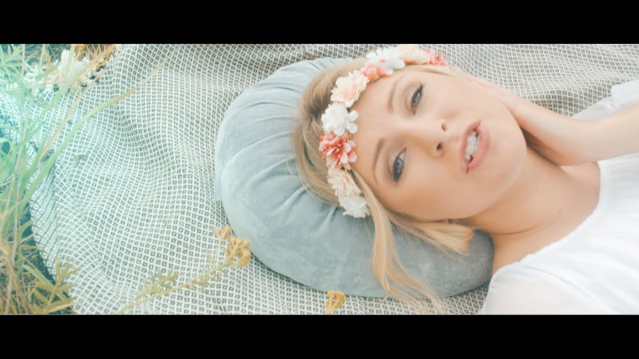 Katka Říhová - NAPOŘÁD [1. oficiální videoklip]