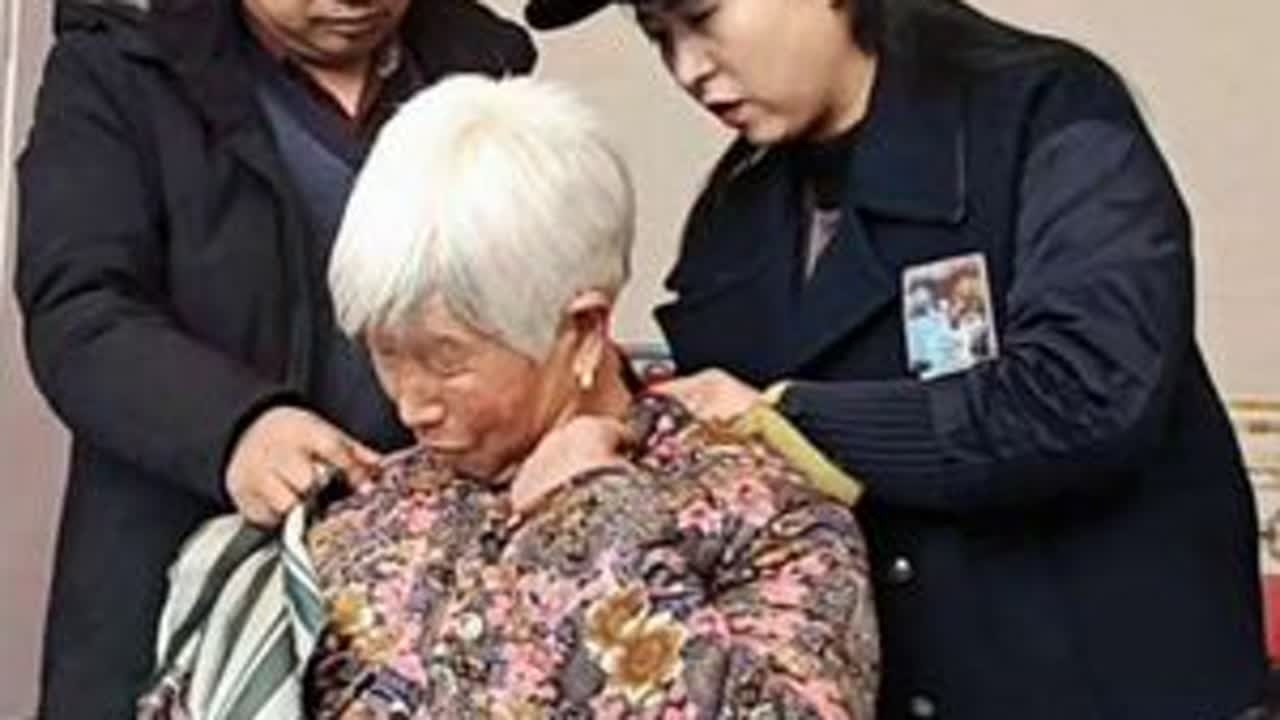 #下乡义务理发 #传递正能量 #关爱留守老人