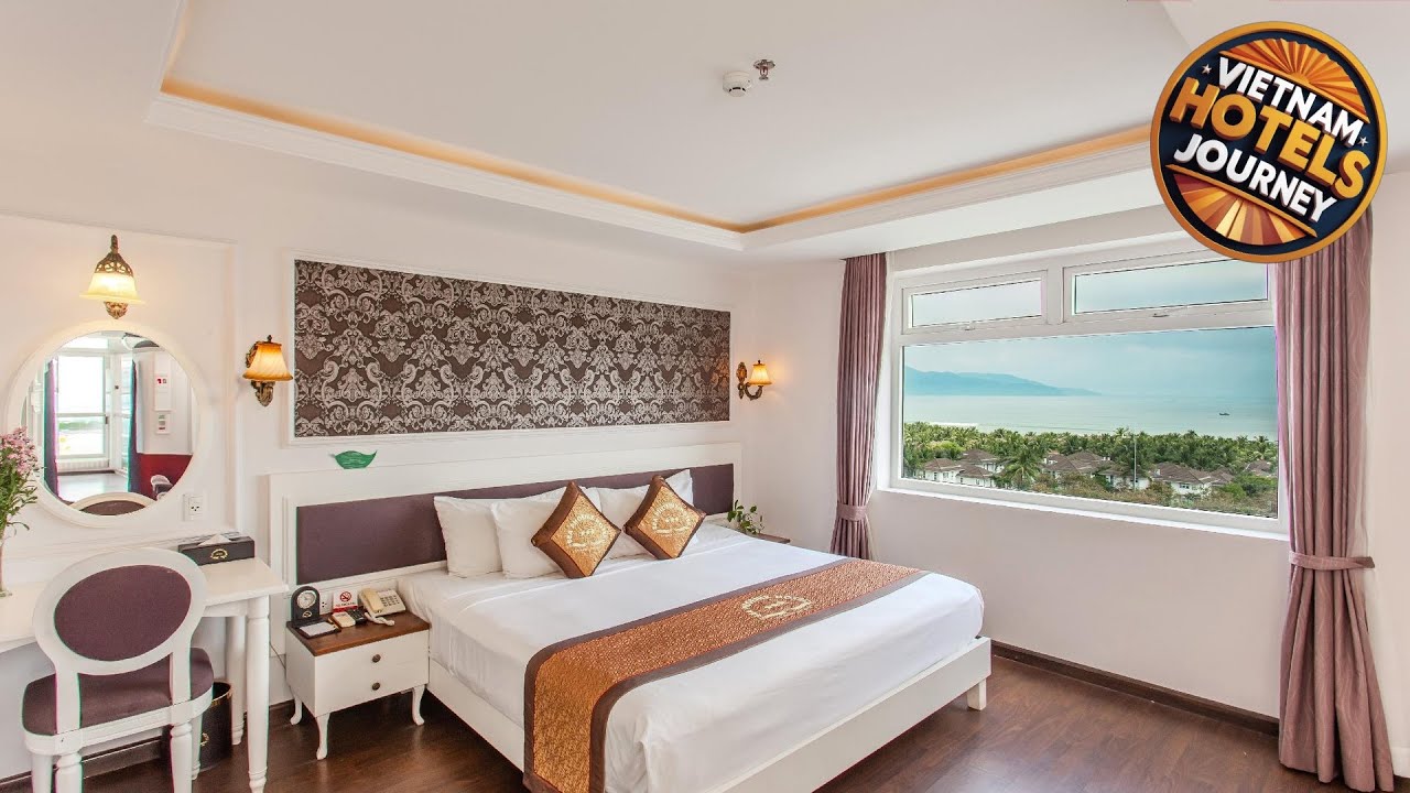Sea Phoenix Hotel Da Nang | Da Nang, Vietnam | Hotel Review 🏩