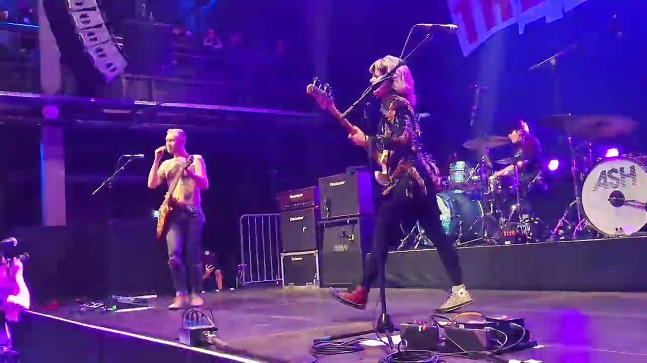 The Subways - Oh Yeah - live @Kesselhaus Berlin 30.11.2023