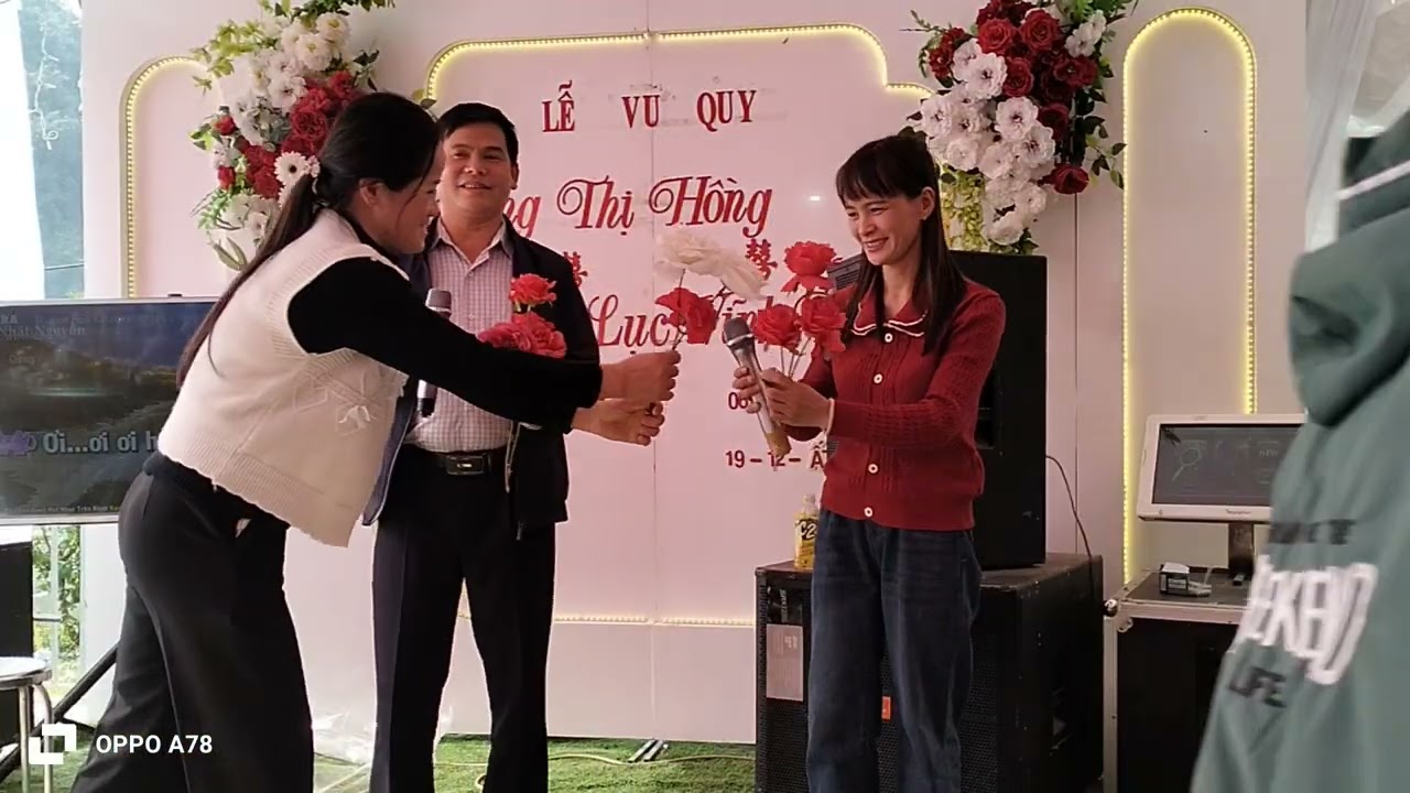 Hát Lượn -  Lương Yên Mời Hứa Cẩn hát đối đáp kết ấu cắn da né phi nọng thinh nớ 