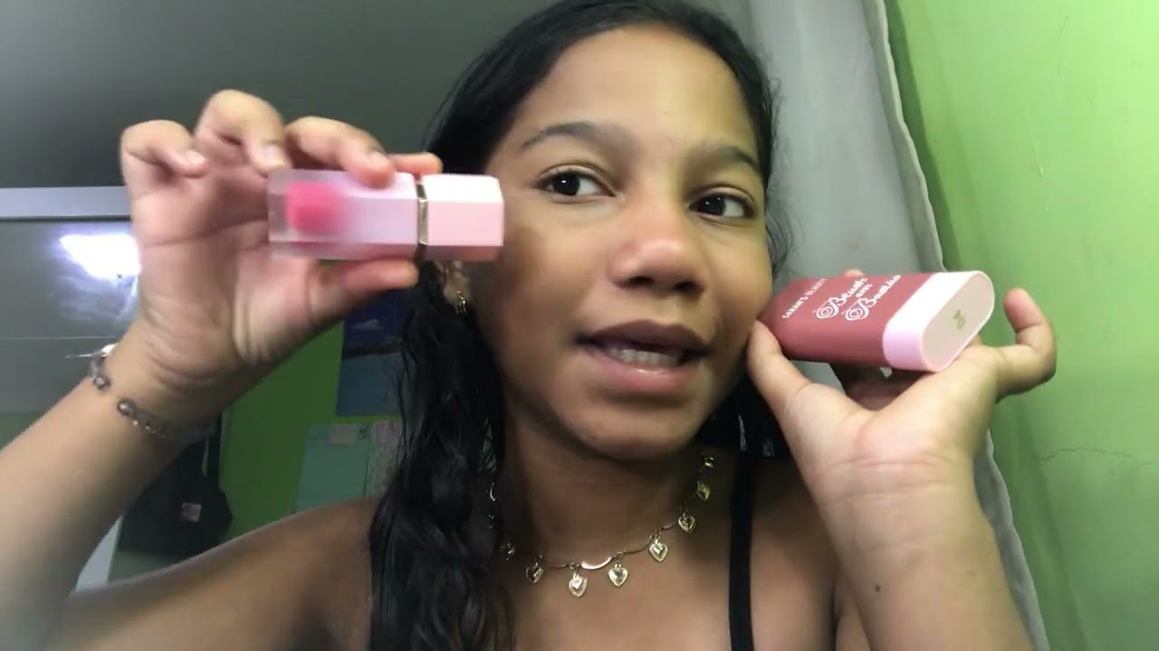 TESTANDO MINHAS NOVAS MAKES | Gaby Souza 