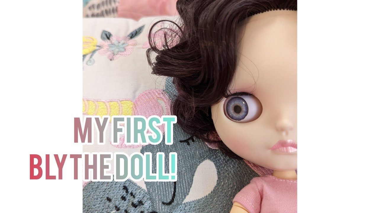 My First Blythe Doll! I Am at Once Fascinated and Confused! XD