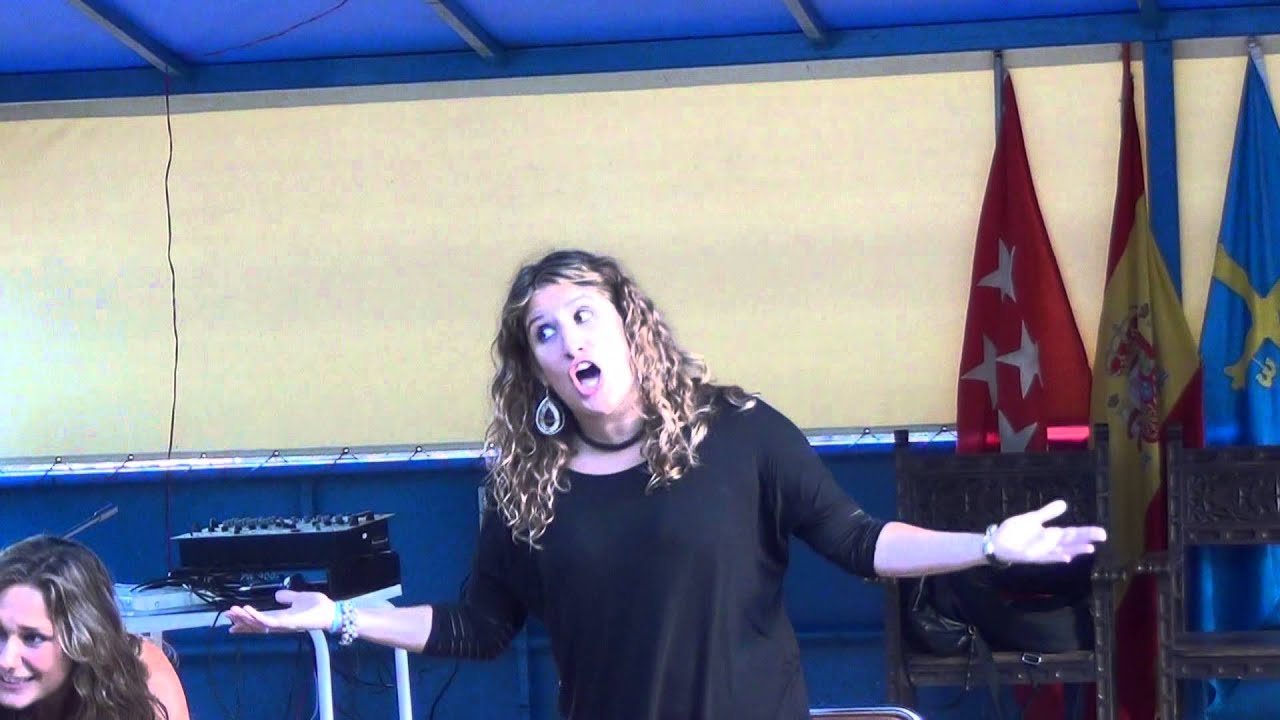 Anabel Santiago ''Currucucú''