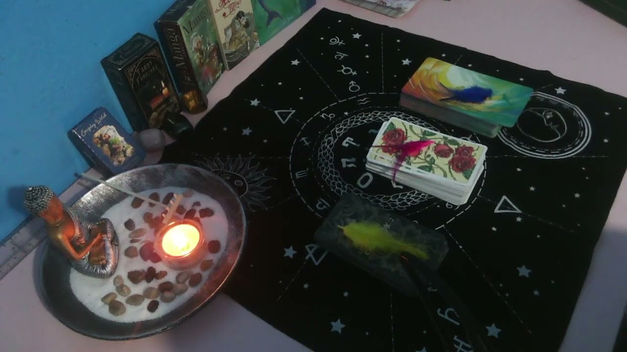 Futuro inmediato❤️ &iquest;Qu&eacute; siente por ti? &iquest;Qu&eacute; pasos dar&aacute; hacia ti? ❤️ Tarot interactivo opciones
