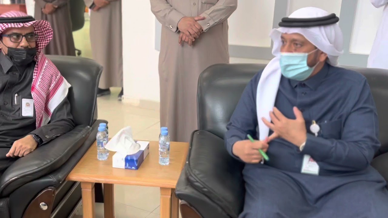 يحتفي مكتب التعليم بجنوب الرياض باليوم العالمي للغة العربية